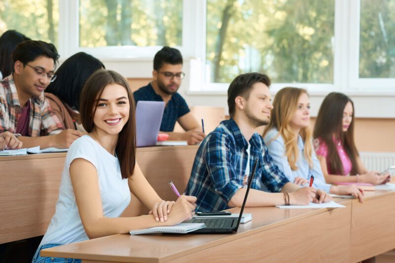 Bachillerato Intensivo Semiescolarizado